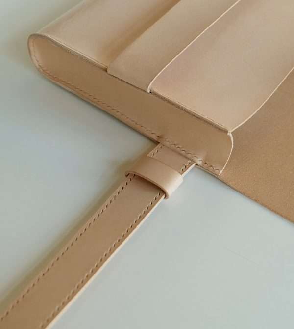 120-belt-bag-veg-tan-calfskin-leather-natural-05 L120
