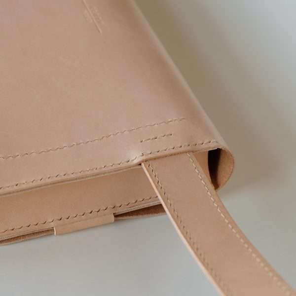 120-belt-bag-veg-tan-calfskin-leather-natural-11 copia L120